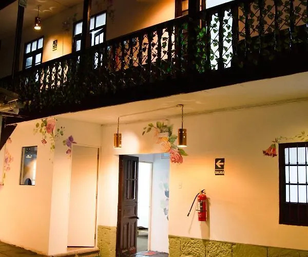 Tiyana House