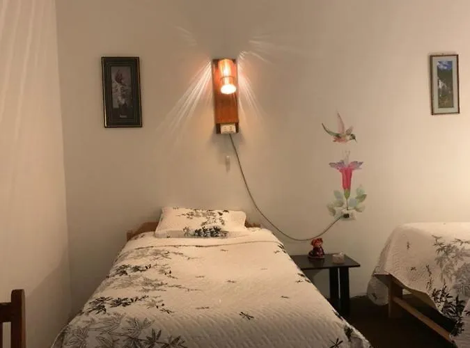 Tiyana House Bed and breakfast